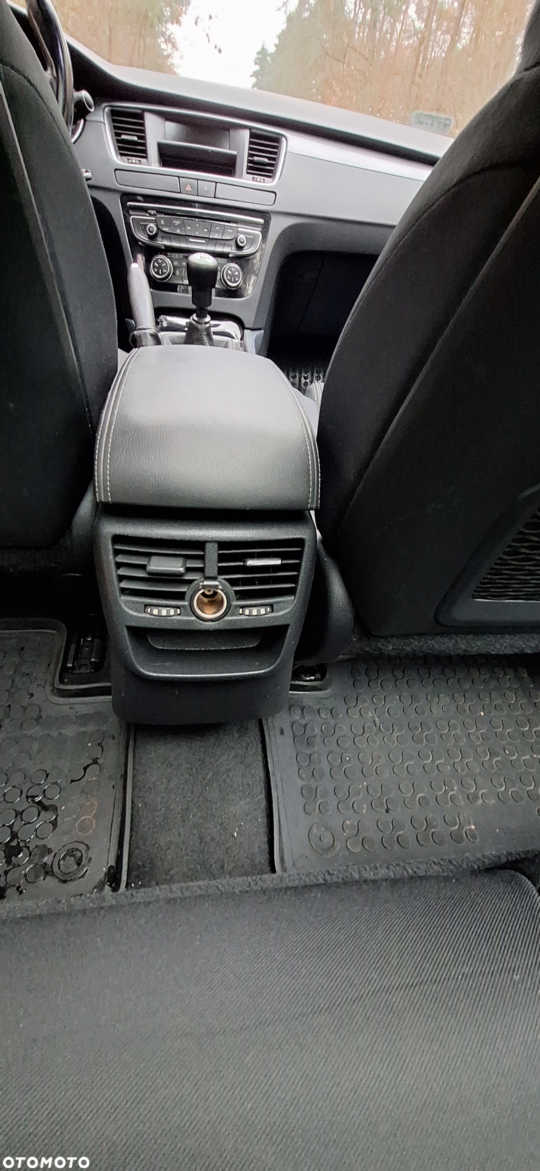 Peugeot 508 1.6 T Allure - 16