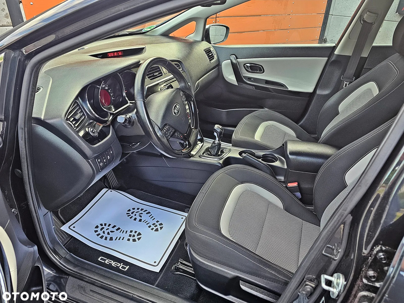Kia Ceed 1.6 GDI Platinum Edition - 13
