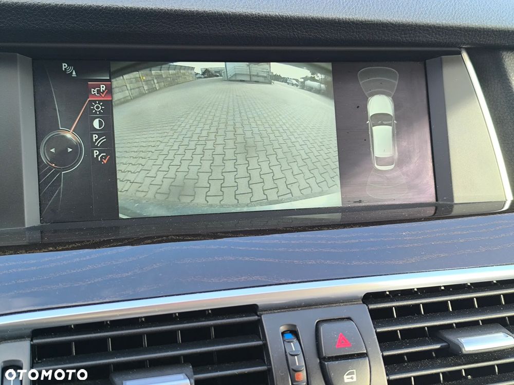 BMW 5GT 520d - 13