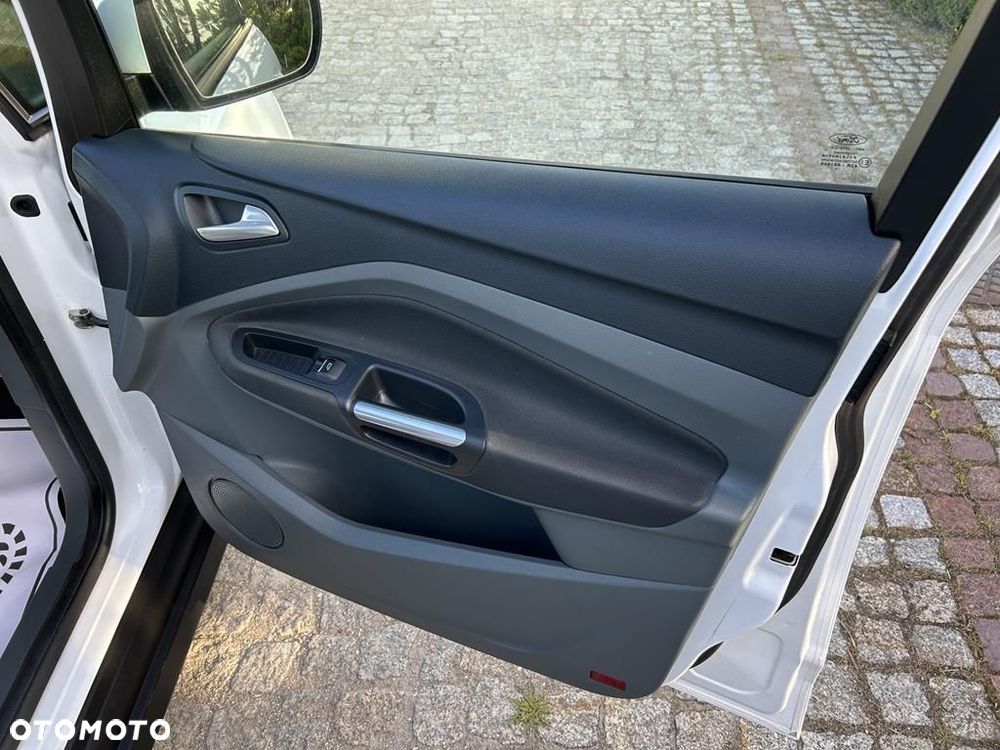 Ford C-MAX - 24