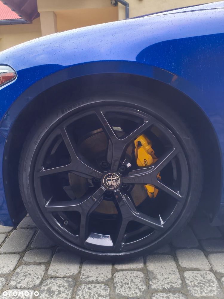 Alfa Romeo Giulia 2.0 Turbo Veloce - 8
