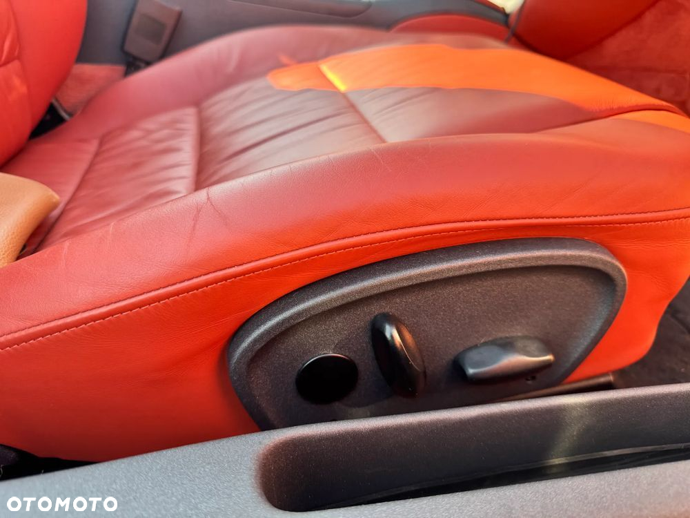 Porsche 911 Carrera Cabrio - 35