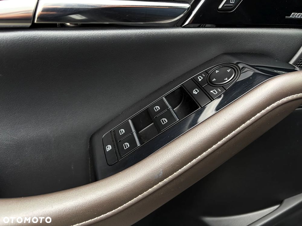 Mazda CX-30 SKYACTIV-G 2.0 M-Hybrid SELECTION - 32