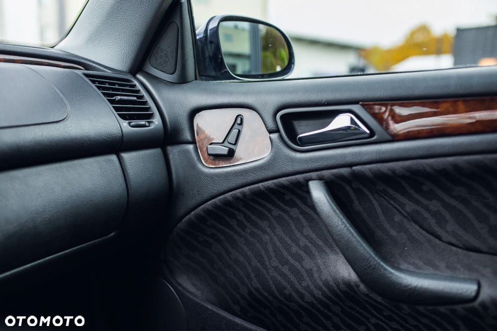 Mercedes-Benz CLK 200 Kompressor - 22