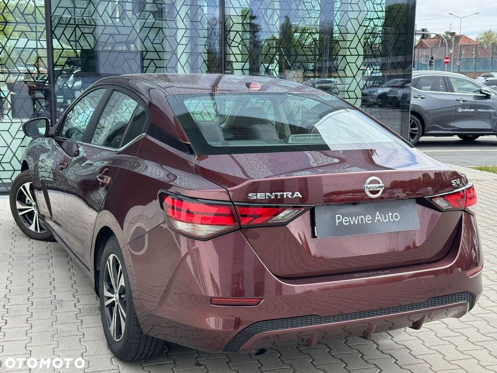 Nissan Sentra - 11