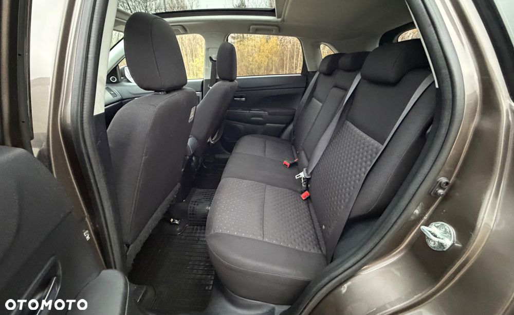 Mitsubishi ASX 1.6 2WD Edition - 31