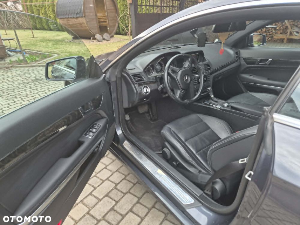Mercedes-Benz Klasa E 250 BlueTEC 9G-TRONIC Elegance - 9