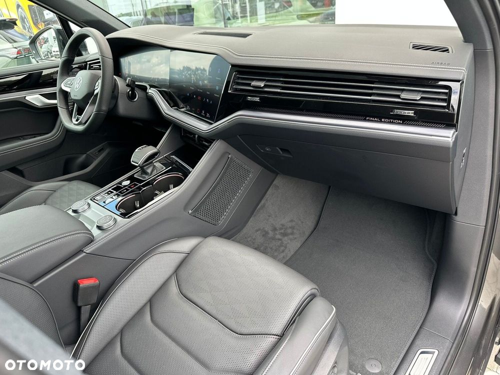 Volkswagen Touareg 3.0 V6 TDI SCR 4Mot R-Line - 23