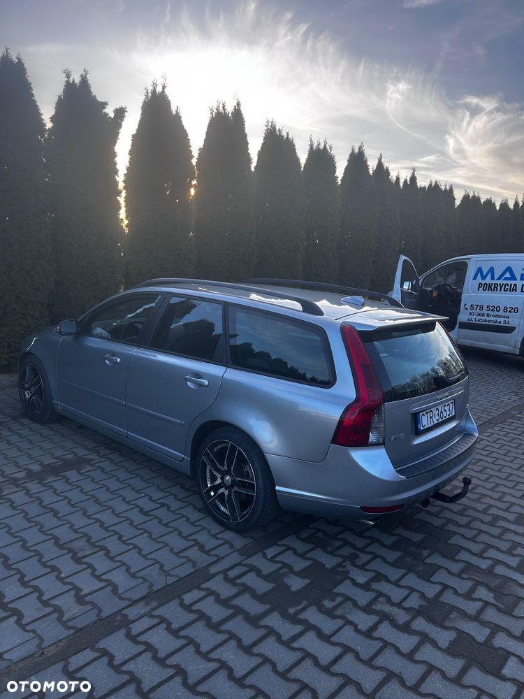 Volvo V50 D5 - 3