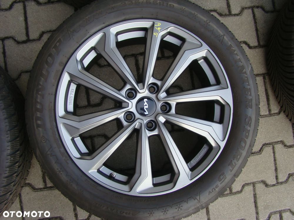 a55 5x114,3 Kia Sorento III UM II XM Sportage NQ5 EV5 OV EV6 CV Hyundai Santa Fe 7,5Jx19 235/55 Opony zima - 3