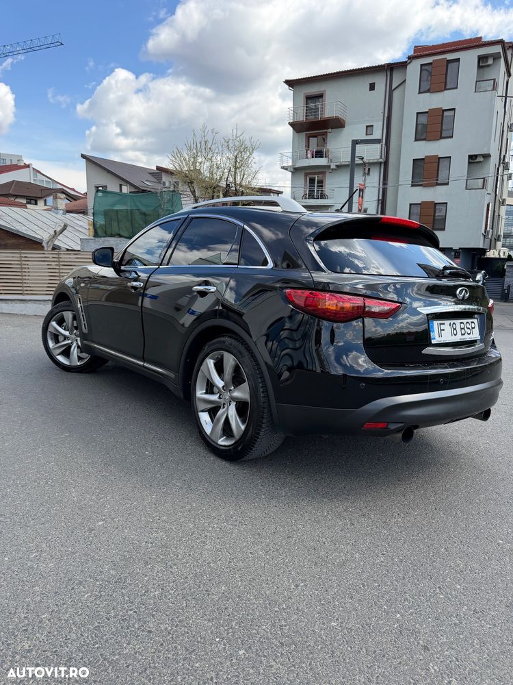 Infiniti FX 30 FX30d 3.0d V6 S Premium AWD - 6