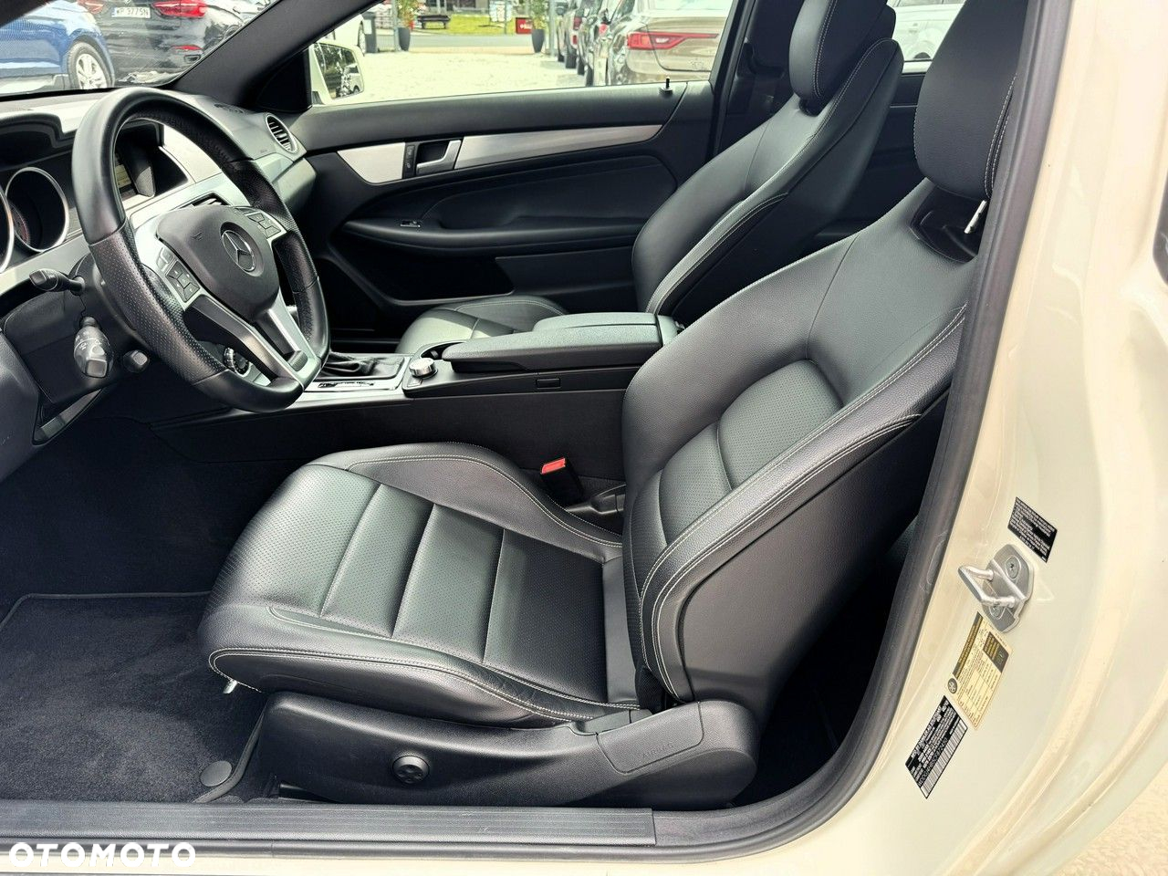 Mercedes-Benz Klasa C 250 Coupe (BlueEFFICIENCY) 7G-TRONIC - 11