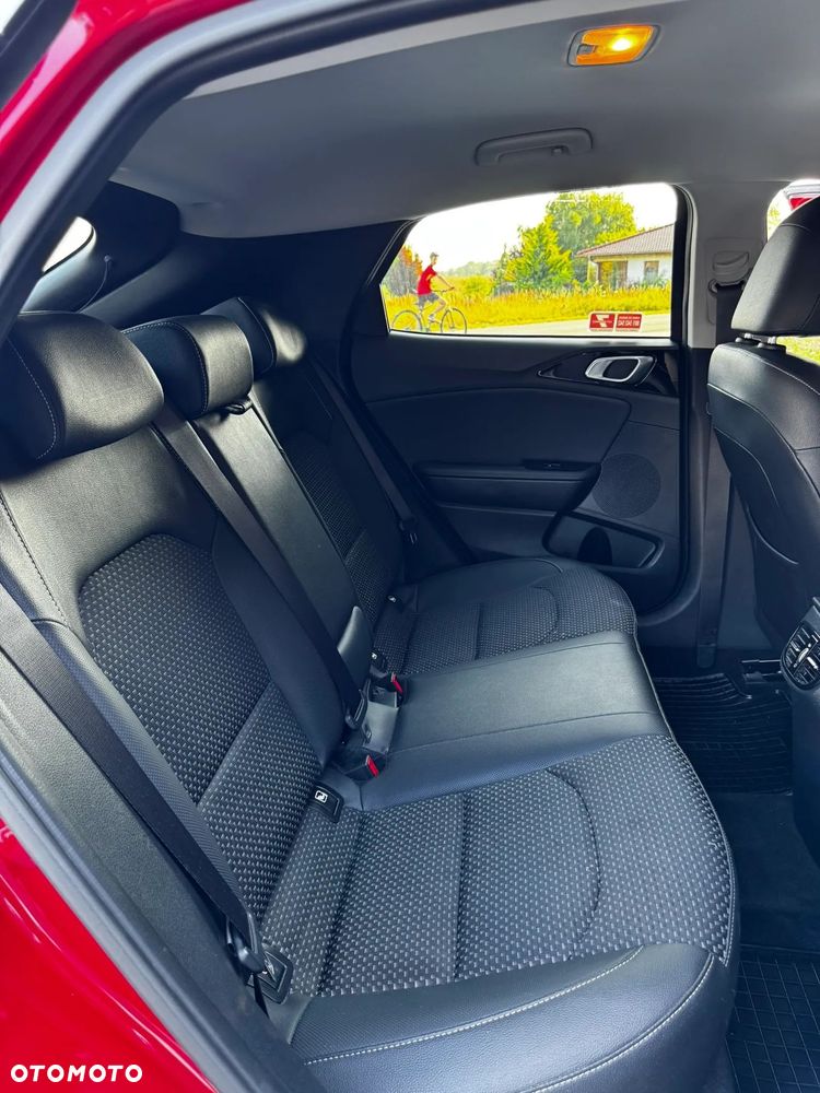 Kia XCeed 1.4 T-GDI L Business Line DCT - 18