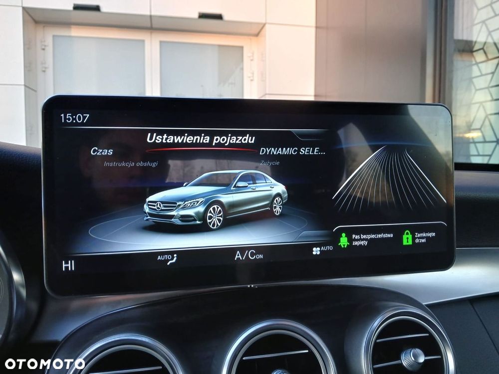 Mercedes-Benz Klasa C 180 9G-TRONIC - 23