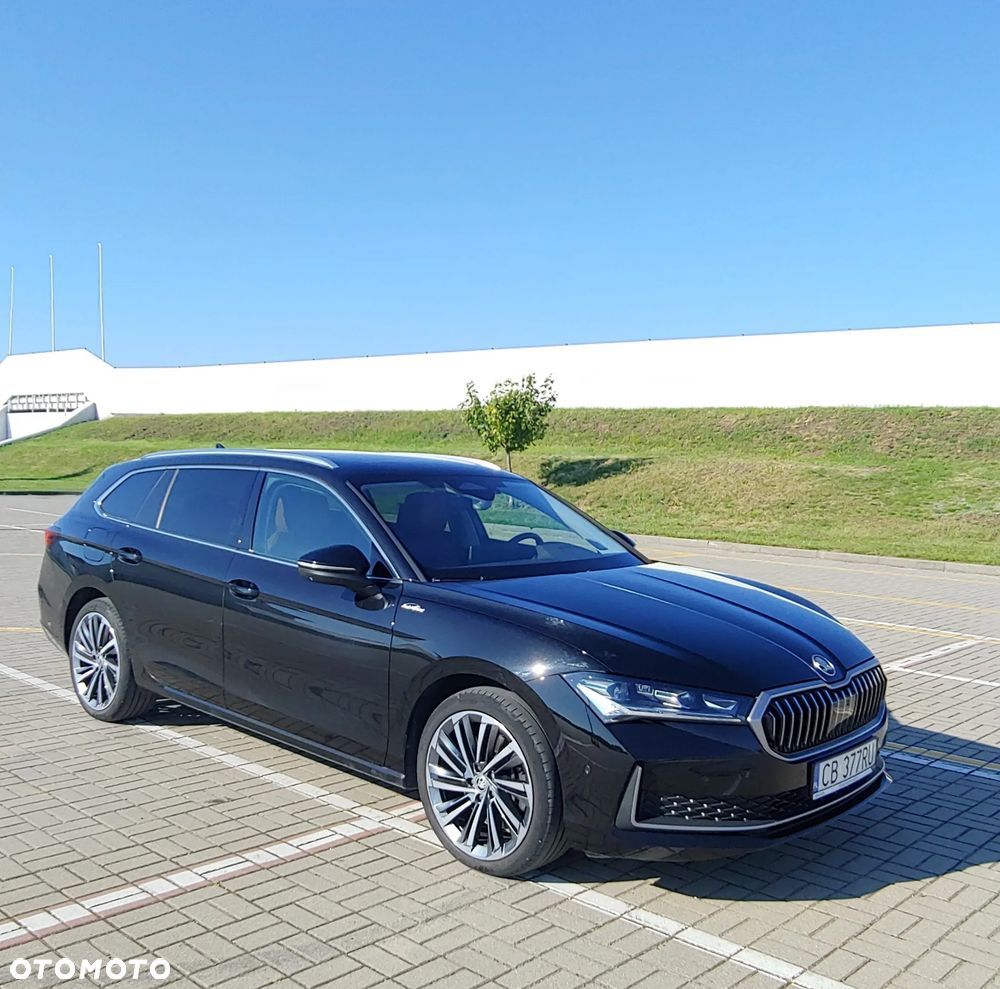 Skoda Superb 2.0 TDI SCR 4x4 L&K DSG - 1