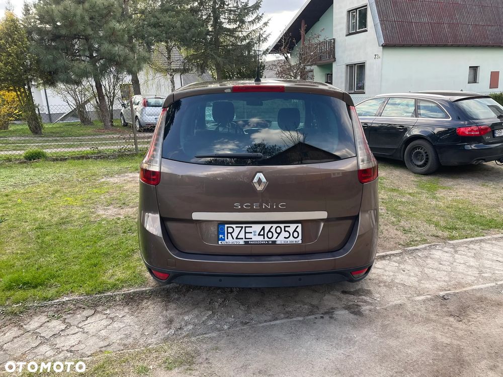 Renault Scenic 1.5 dCi Authentique - 4
