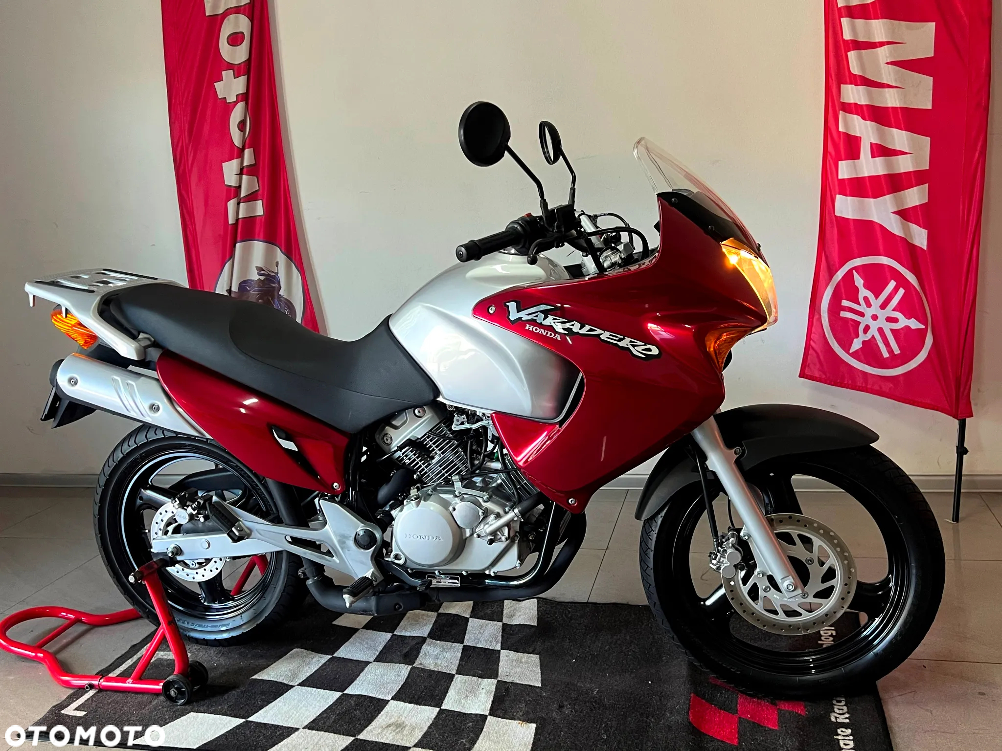 Honda XL - 9