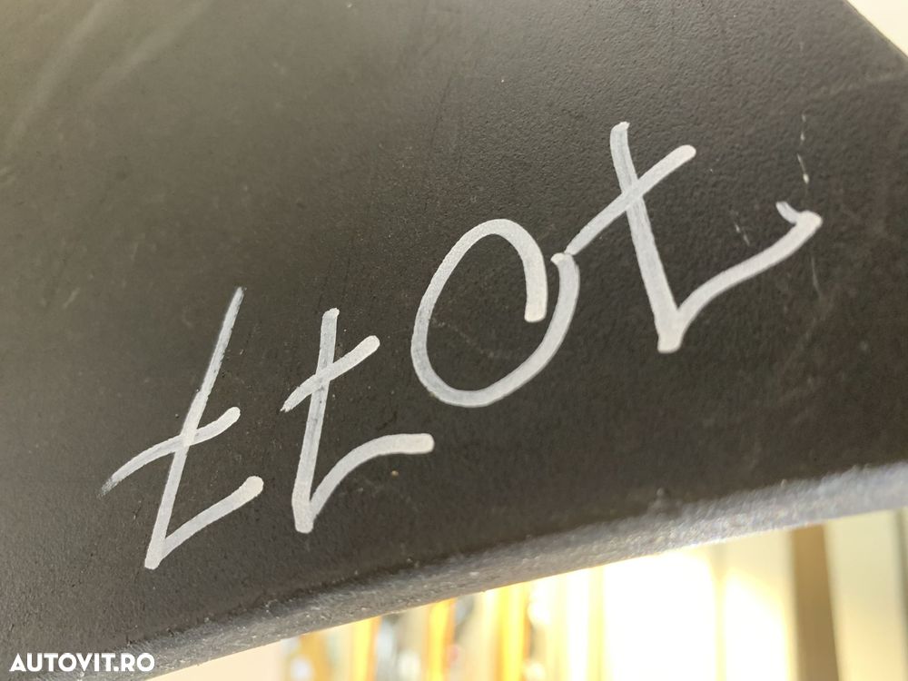 Spoiler bara spate BMW IX2, 2022, 2023, 2024, cod origine OE 51128737052. - 10