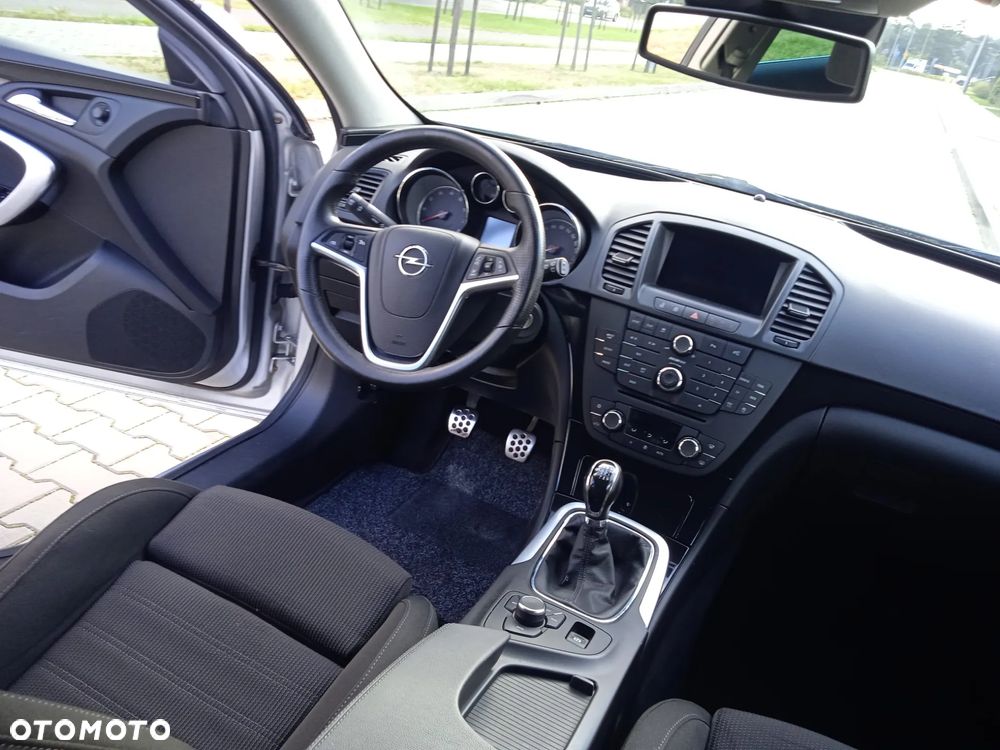 Opel Insignia 1.6 T Sport - 24
