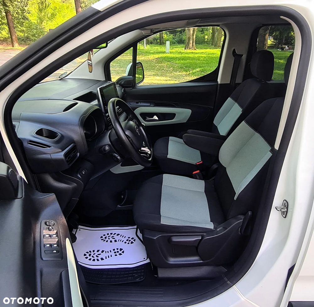Citroën Berlingo XL BlueHDi 130 SHINE - 17