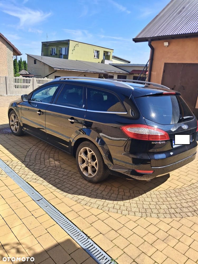 Ford Mondeo 2.0 Ghia - 5