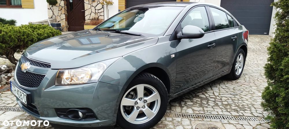 Chevrolet Cruze 1.8 LT - 2