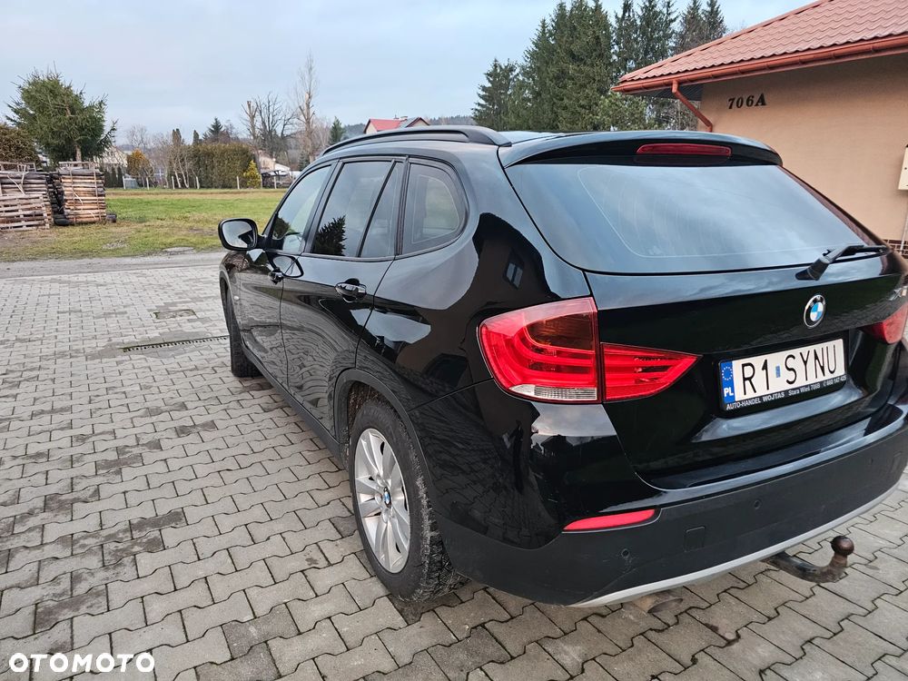 BMW X1 xDrive18d xLine - 9