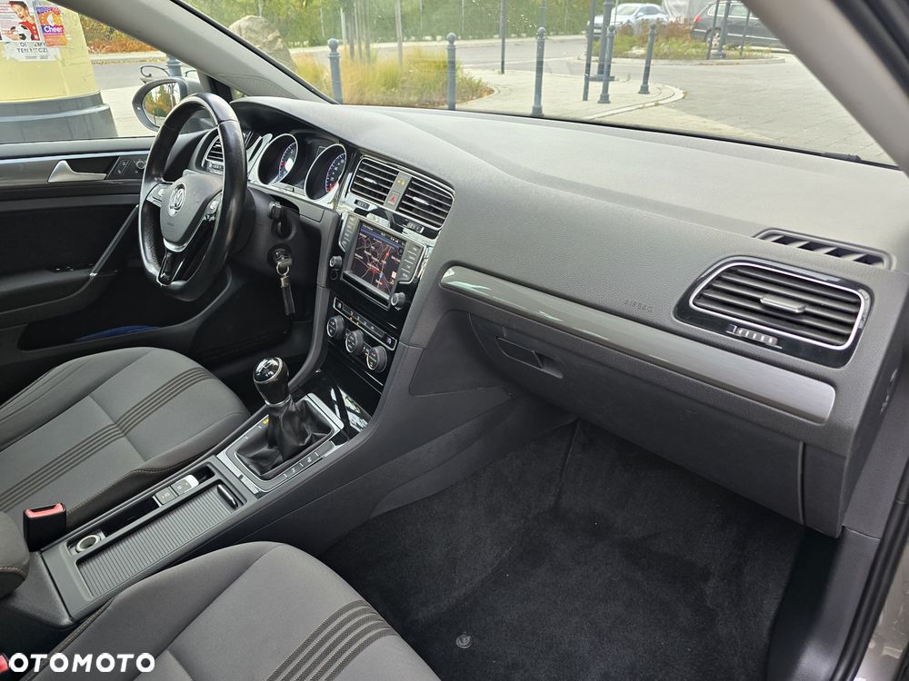 Volkswagen Golf Variant 1.6 TDI BlueMotion Technology Allstar - 13