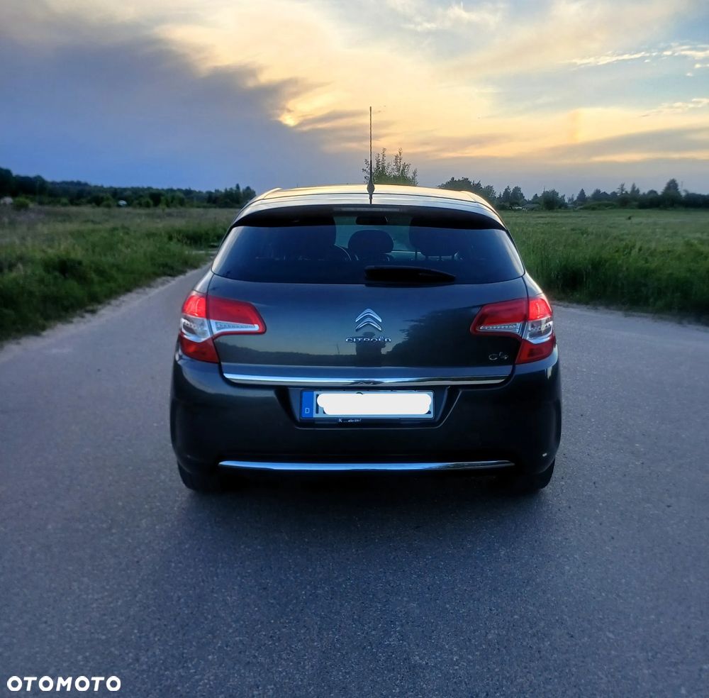 Citroën C4 VTi 120 Exclusive - 9