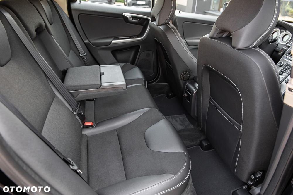 Volvo XC 60 - 29