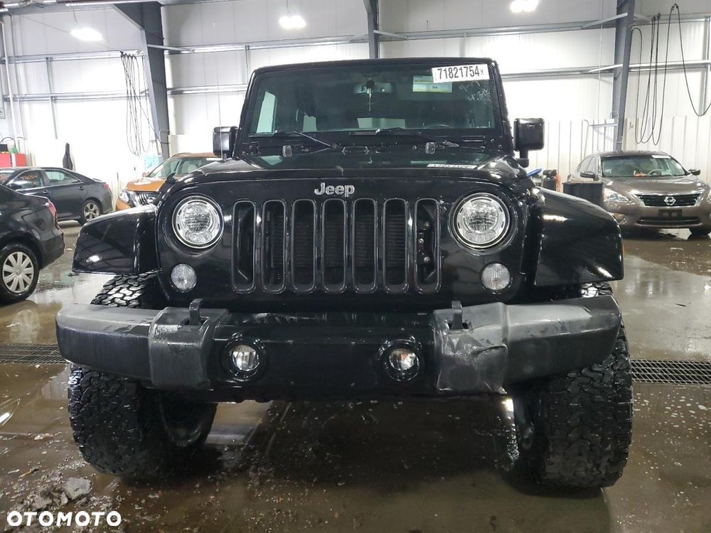 Jeep Wrangler 3.6 Unlim Black Edition II - 5