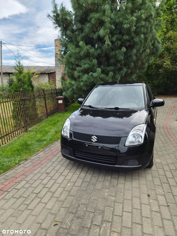 Suzuki Swift - 2