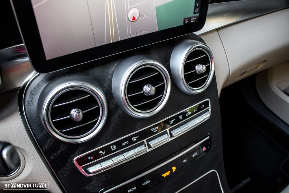 Mercedes-Benz C 300 de Avantgarde - 20