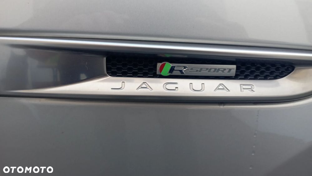 Jaguar F-Pace 2.0 i4D AWD R-Sport - 18
