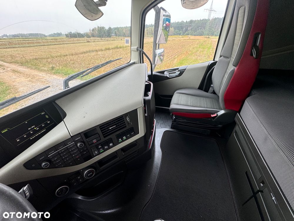 Volvo FH 500 Euro 6 // Super Stan // Serwisowany - 11