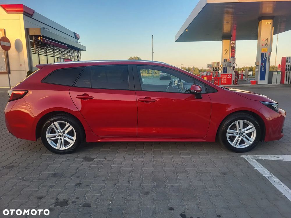 Toyota Corolla 1.8 Hybrid Executive - 15