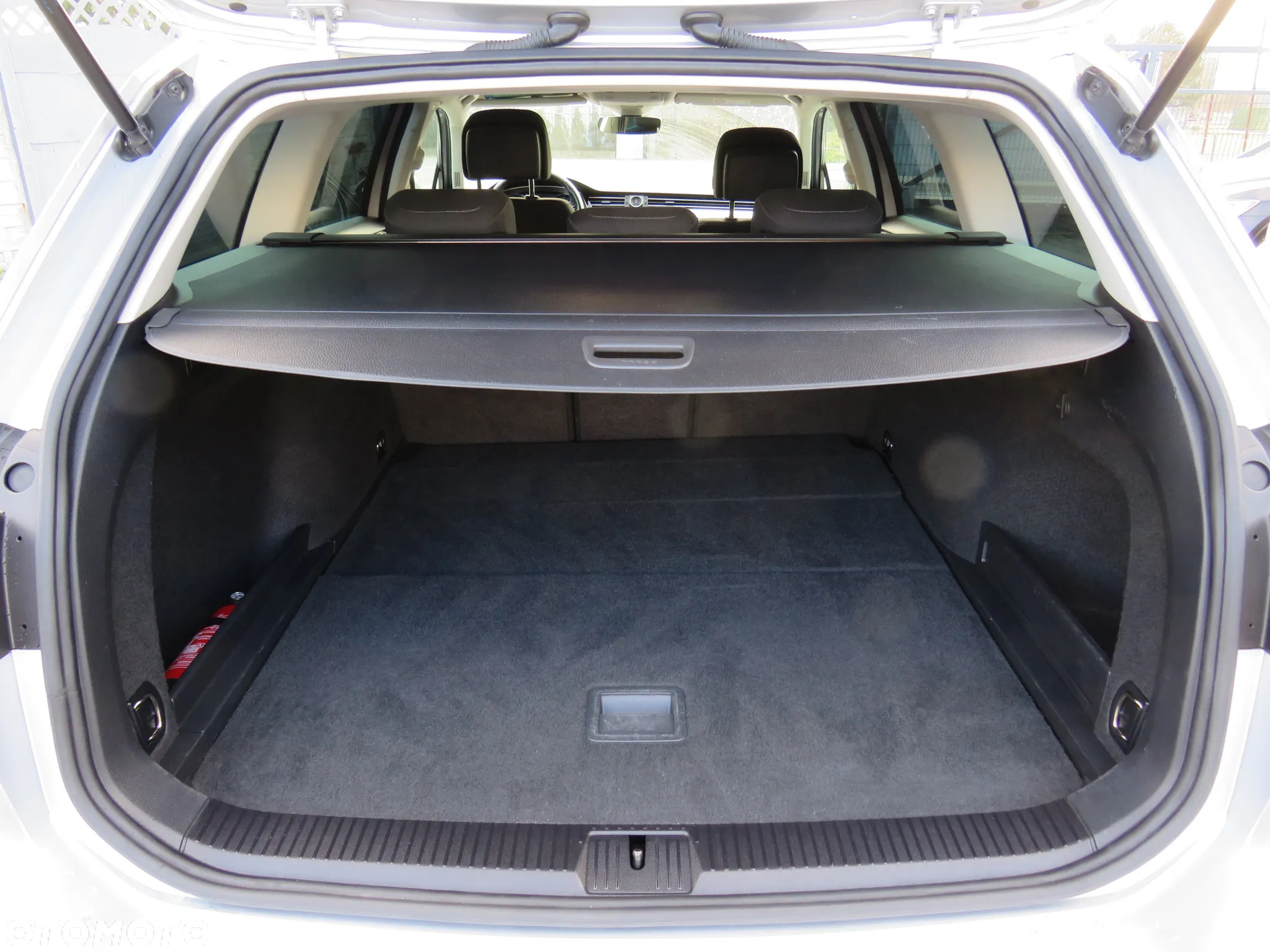 Volkswagen Passat 2.0 TDI BMT Comfortline - 33