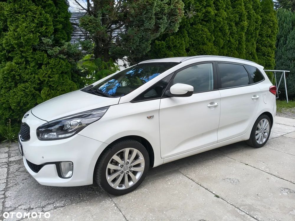 Kia Carens 1.7 CRDi 115 Dream Team Edition - 6