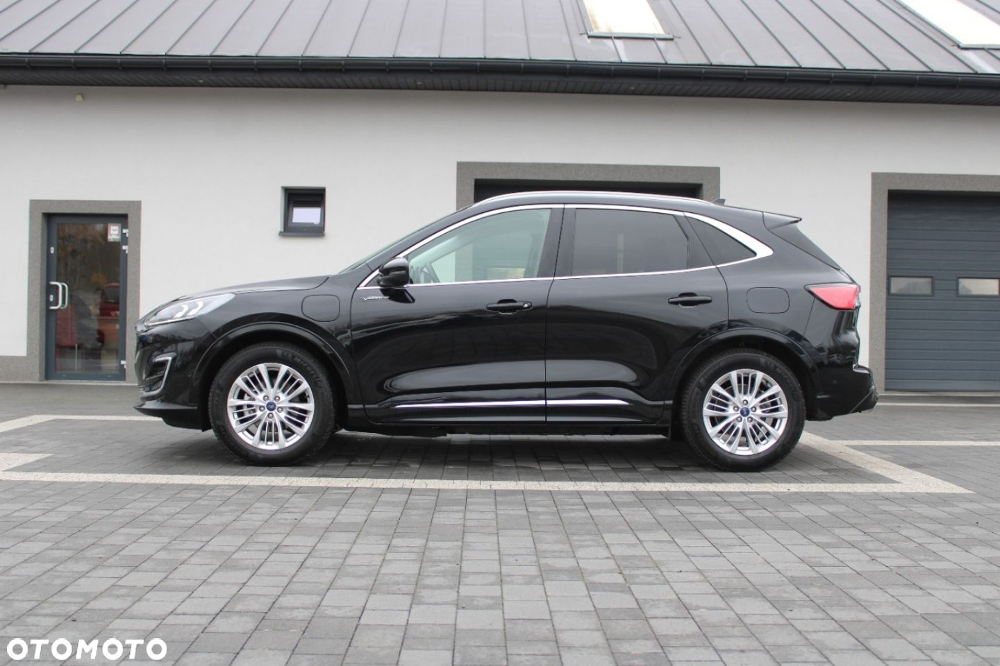 Ford Kuga - 3