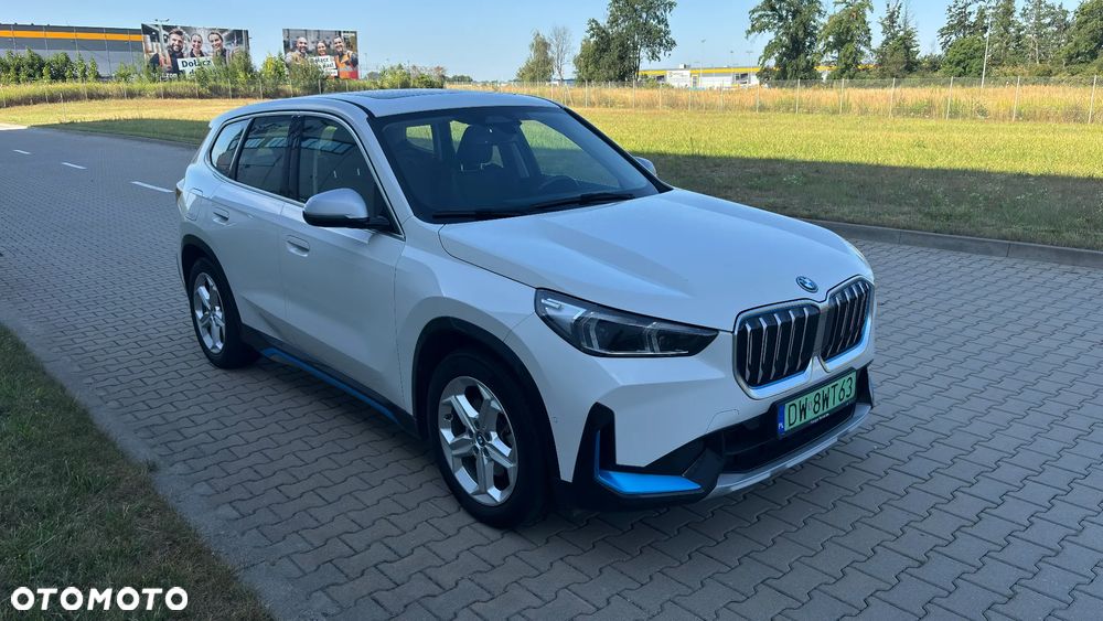 BMW iX1 - 5