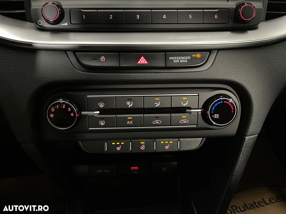 Kia Ceed 1.5 T-GDI 6MT Best - 16