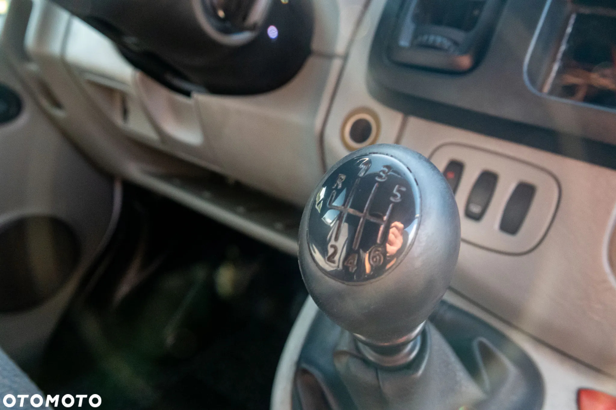 Renault Trafic - 18