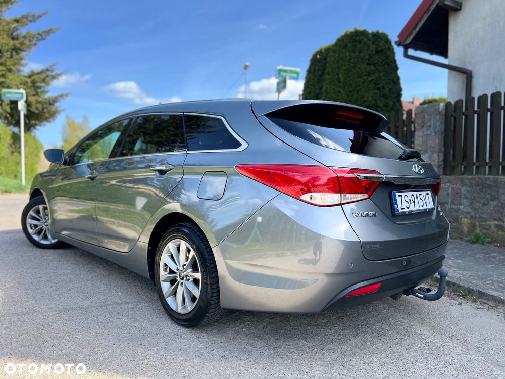 Hyundai i40 1.7 CRDi Automatik Premium - 4