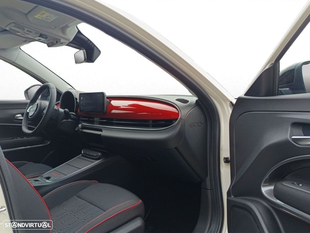 Fiat 600e 54 kWh (RED) - 46