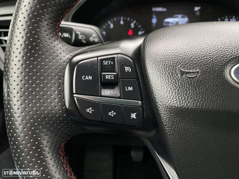 Ford Focus 1.0 EcoBoost MHEV ST-Line - 21