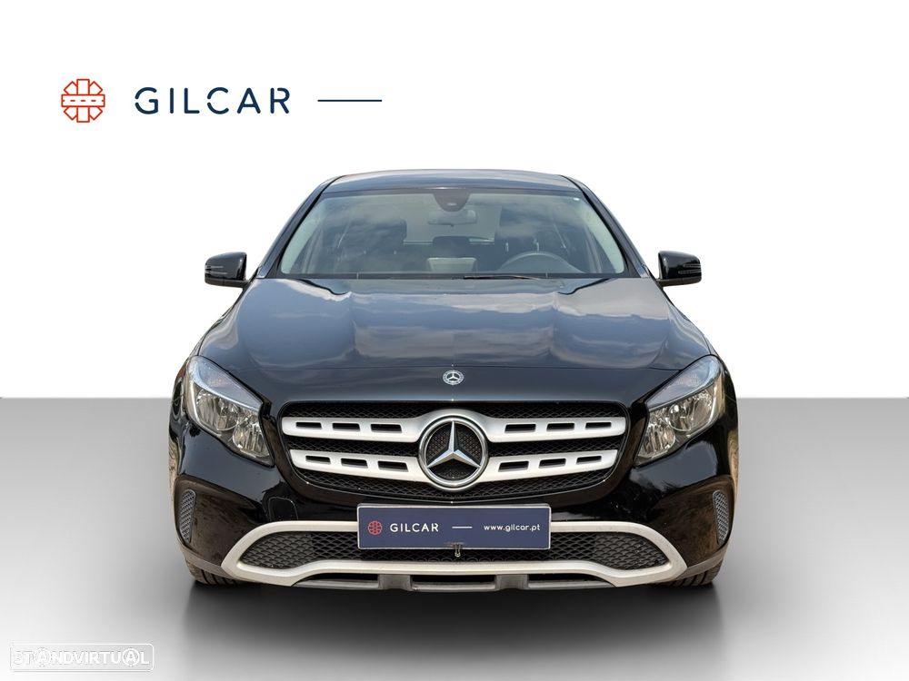 Mercedes-Benz GLA 180 (CDI) d - 4