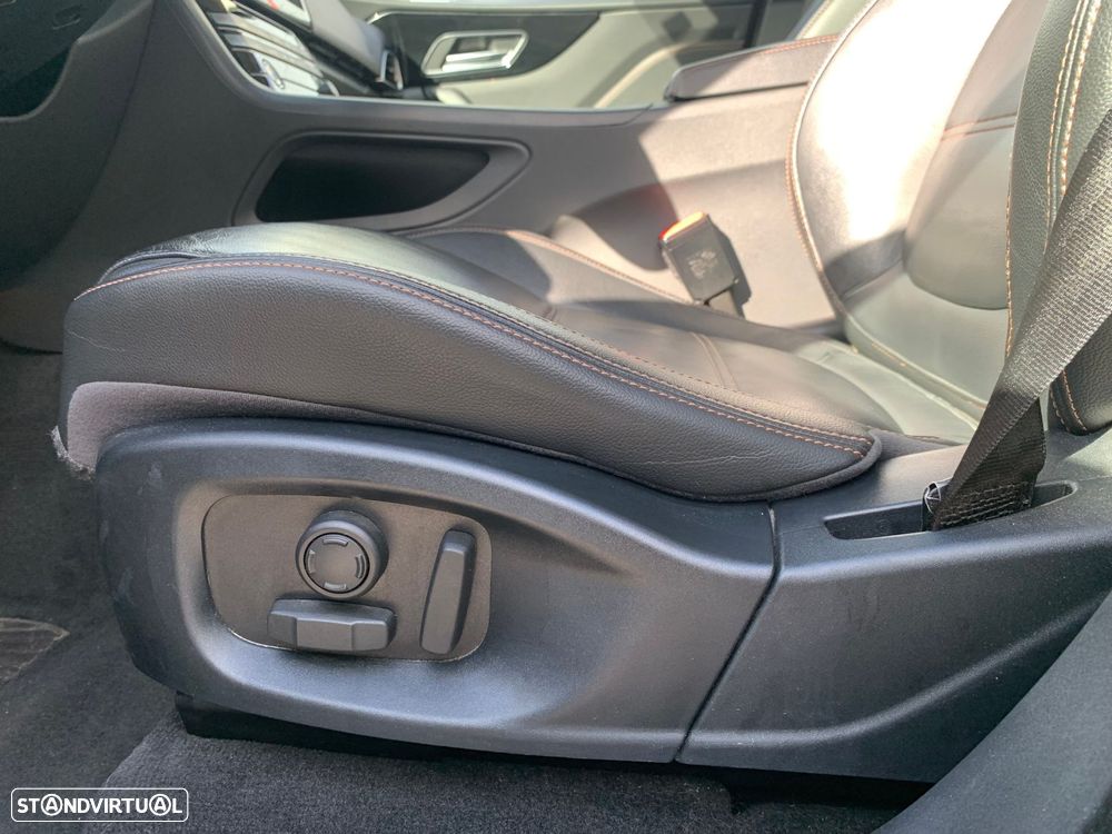 Jaguar F-Pace 2.0 i4D R-Sport Aut. - 11