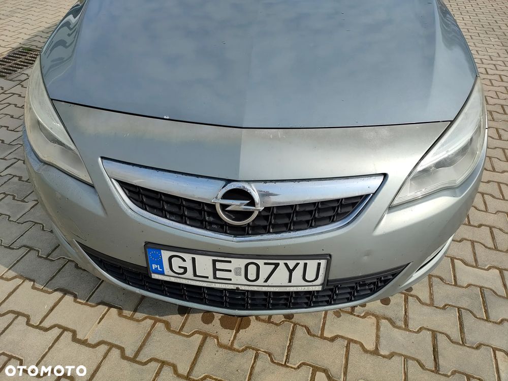 Opel Astra IV 1.7 CDTI Essentia - 13
