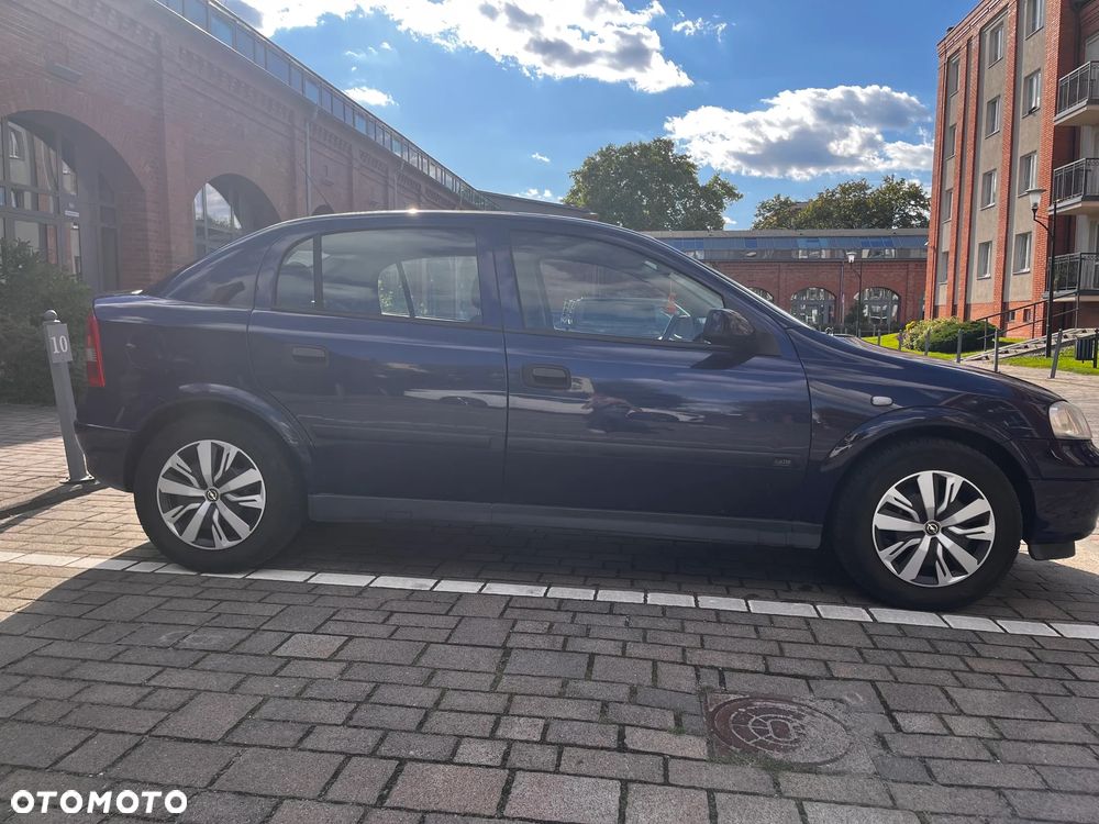 Opel Astra - 3