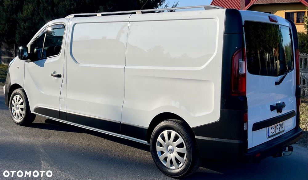 Opel Vivaro - 23